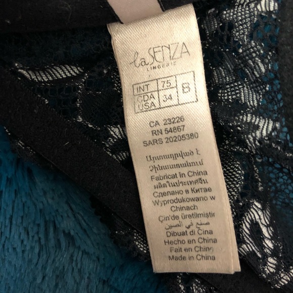 Super cute La Senza B34 push up bra - Picture 3 of 3